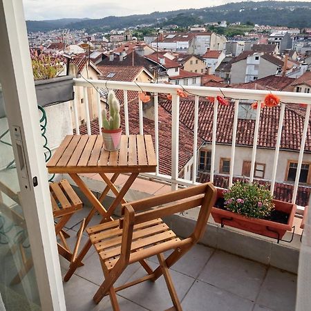 Duplex Luminoso Con Vistas En El Centro De Ourense Apartman Kültér fotó
