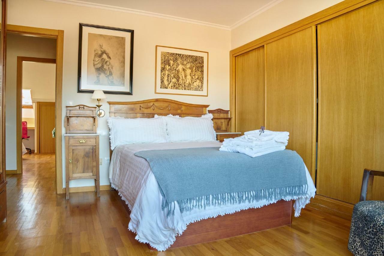 Duplex Luminoso Con Vistas En El Centro De Ourense Apartman Kültér fotó